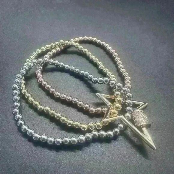 Bracelet Trio Mixed Metals with Rhinestone Star Charm ๐๐๐ - Picture 2 of 3